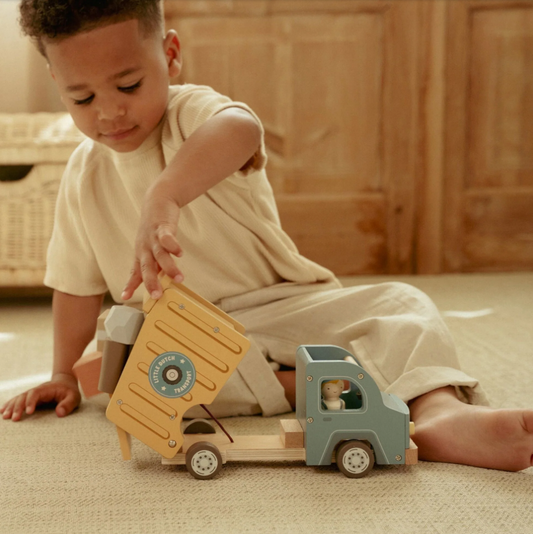 Camion benne en bois