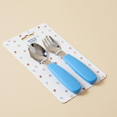 Couverts en inox avec manche silicone - 5 coloris