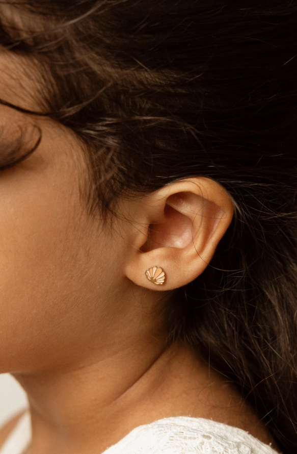 Boucles d'oreille enfant à vis