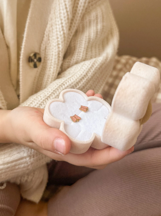 Boucles d'oreille enfant à vis