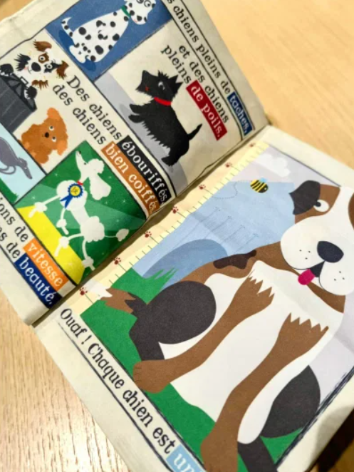Mon petit journal en tissus "Les chiens"