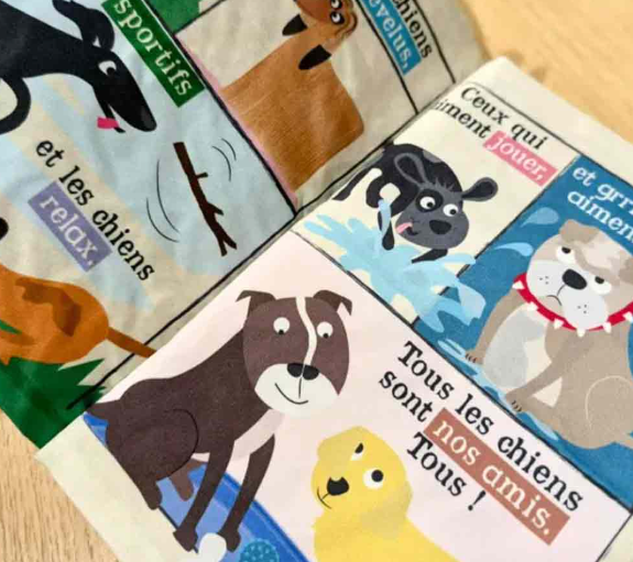 Mon petit journal en tissus "Les chiens"