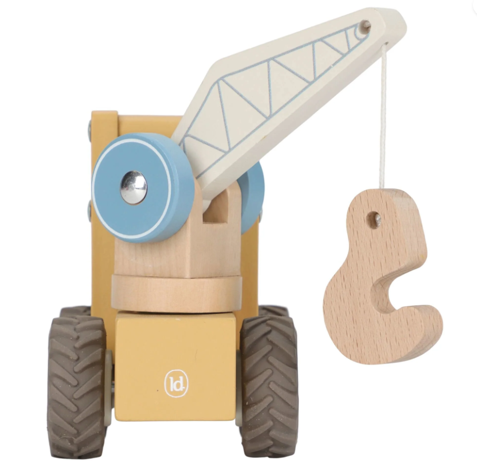 Camion grue en bois