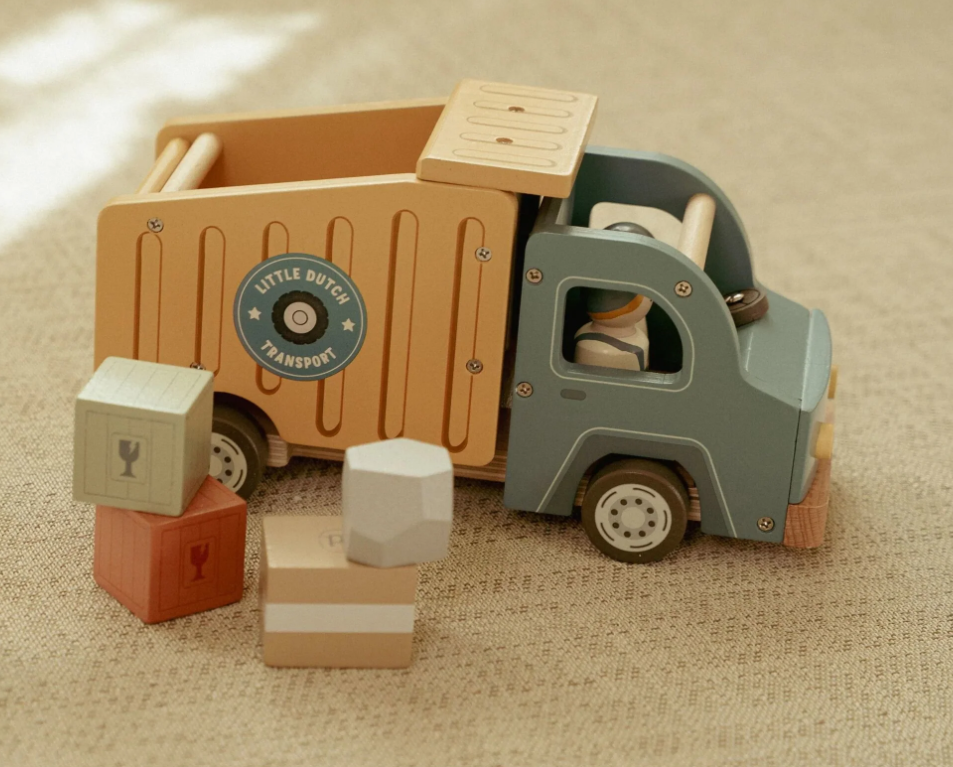 Camion benne en bois