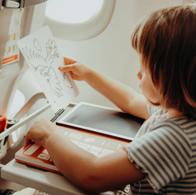KIDYDRAW MINI - Tablette à dessin 30 fiches Océans et pirates