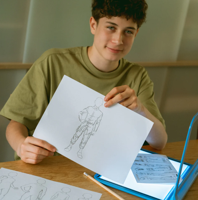 KIDYDRAW-PRO  Tablette lumineuse bleu "Manga"