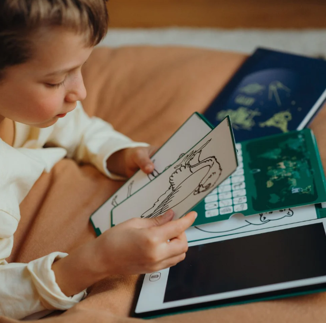 KIDYDRAW MINI - Tablette à dessin 30 fiches Galaxie