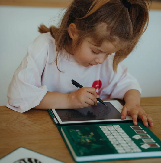 KIDYDRAW MINI - Tablette à dessin 30 fiches Les animaux autour du monde