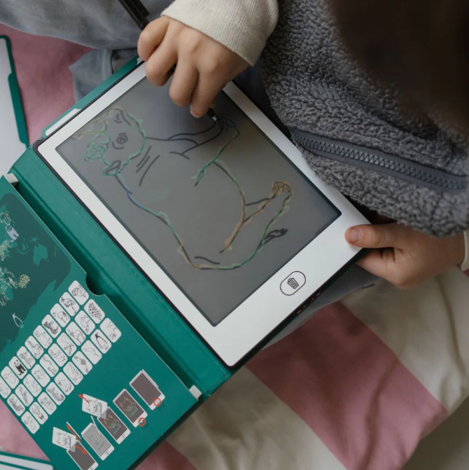 KIDYDRAW MINI - Tablette à dessin 30 fiches Les animaux autour du monde