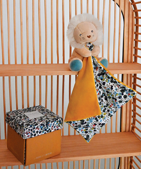 Doudou LION jaune avec mouchoir - BOH'AIME - 15 cm