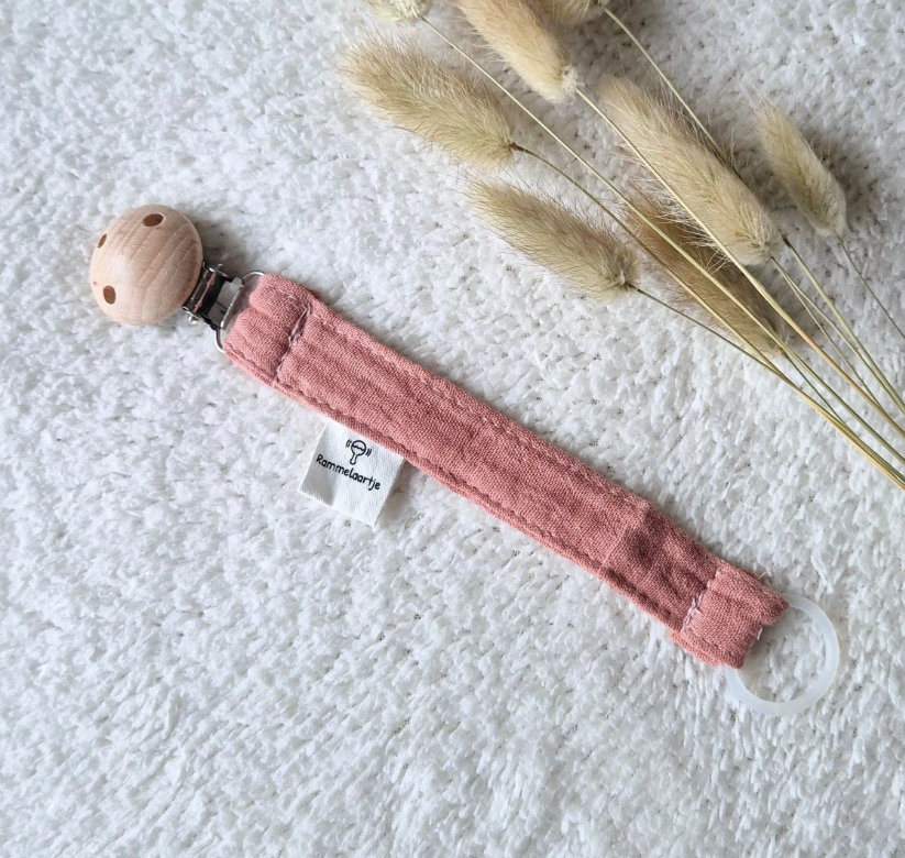 Attache tétine rose