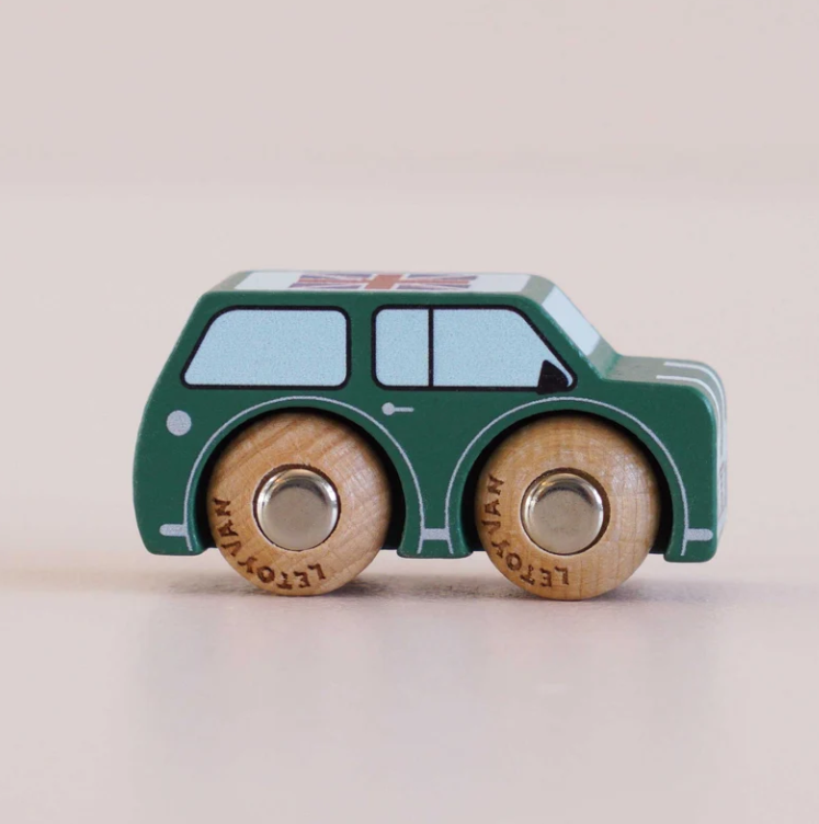 Voiture "MOLLY" N°7