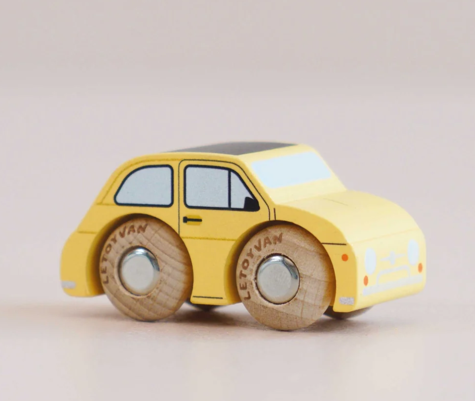 Voiture "FIFI" N°10