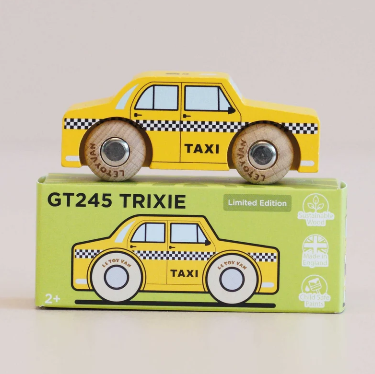 Voiture "TRIXIE" N°39