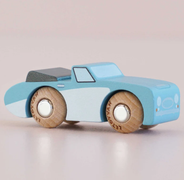 Voiture "JUSTIN" N°1
