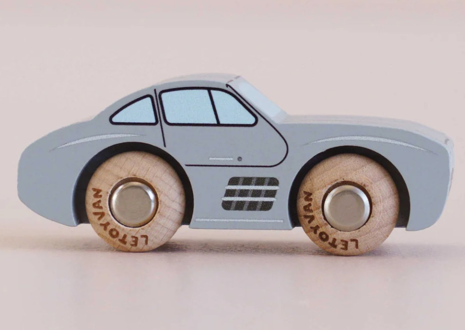 Voiture "MAVIS" N°15