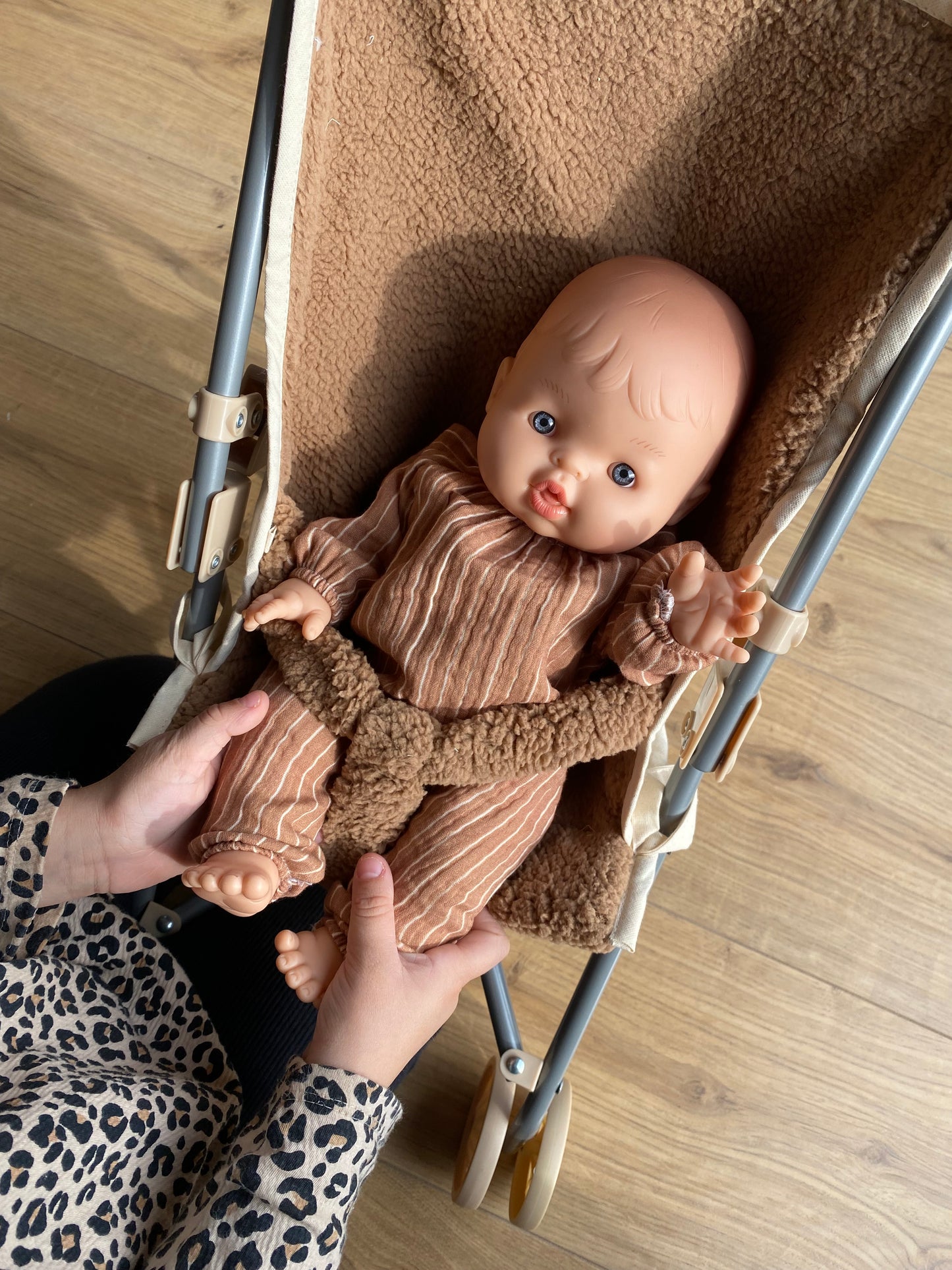 Poussette poupée - Moumoute cacao