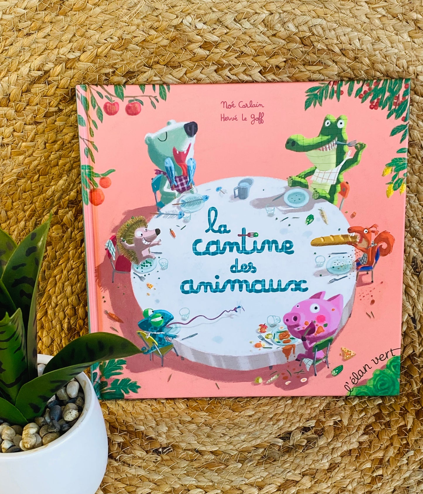 Livre - La cantine des animaux