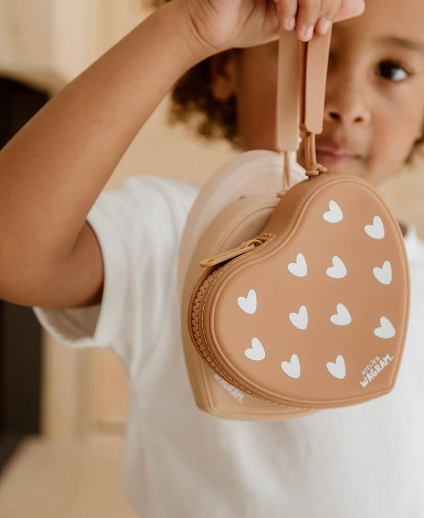 Pochette cœur en silicone - Caramel