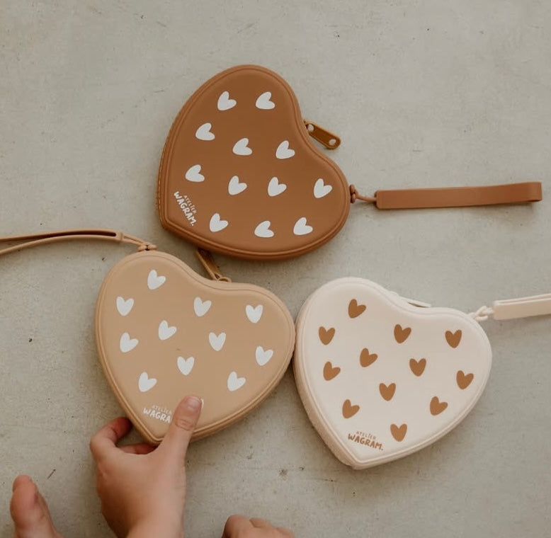 Pochette cœur en silicone - Caramel