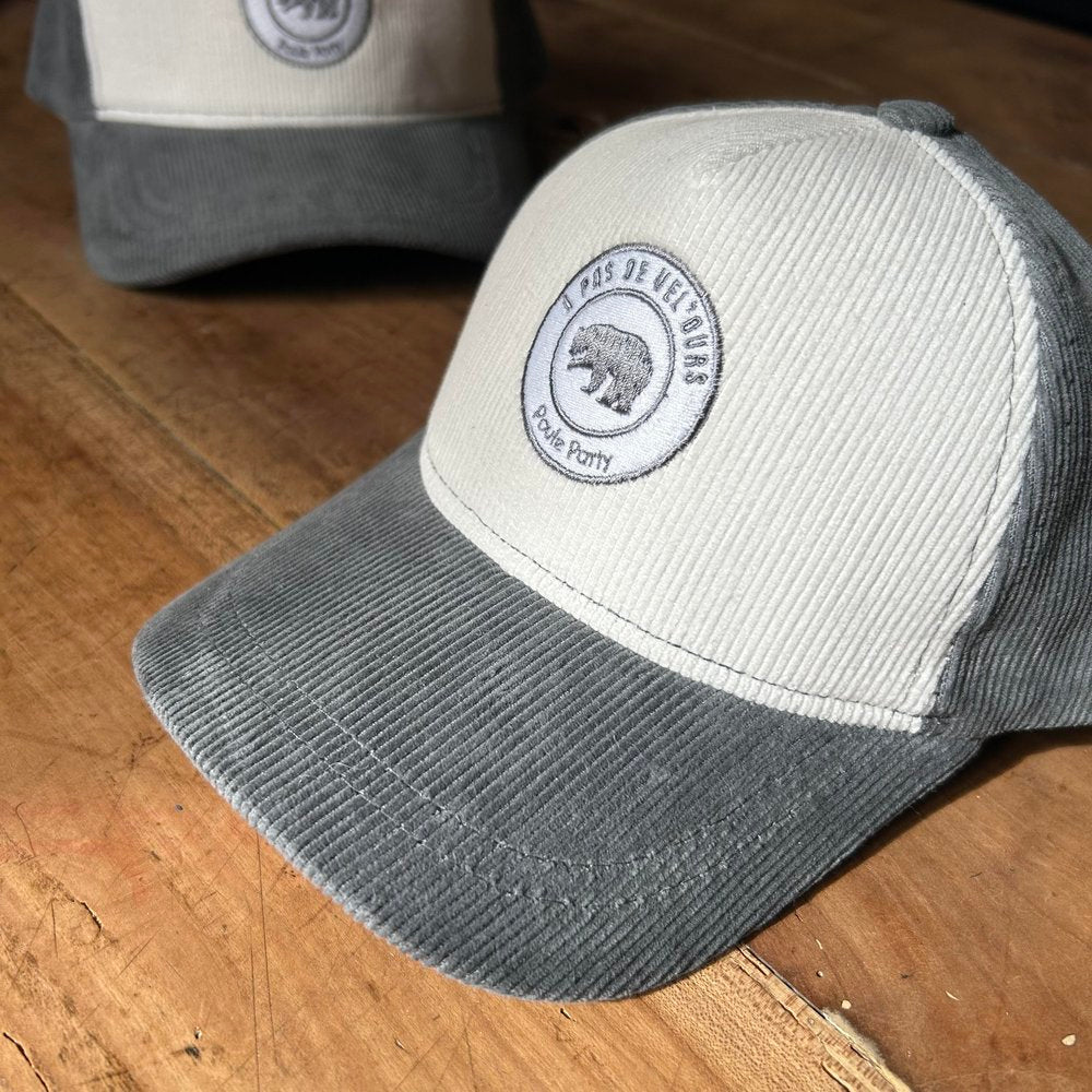 Casquette velours Pearl Grey " A pas de Vel'ours"