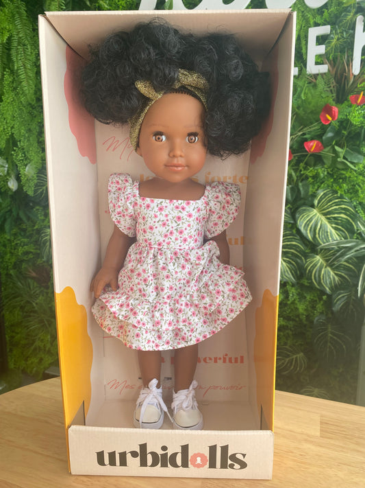 Poupée Asma - Robe fleurie rose